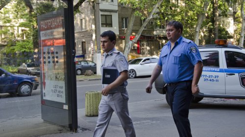 Рядом с ОГА коммунальщики демонтировали очередной «нахалстрой»