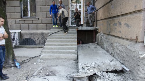 Рядом с ОГА коммунальщики демонтировали очередной «нахалстрой»