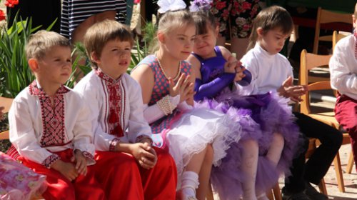 В Суворовском районе открылся бассейн для реабилитации детей с особенностями развития