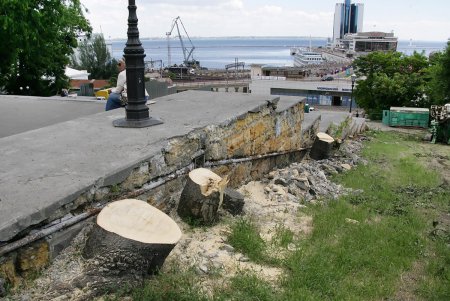 Ремонт Потемкинской лестницы (фоторепортаж)