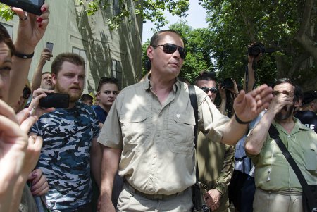 Представителей «антитрухановского майдана» назвали рабами, стоящими за похлебку