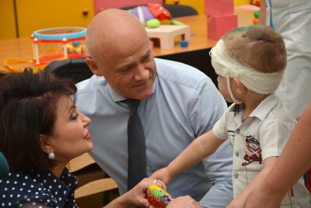 Одесса: найденного избитым малыша готовят к усыновлению
