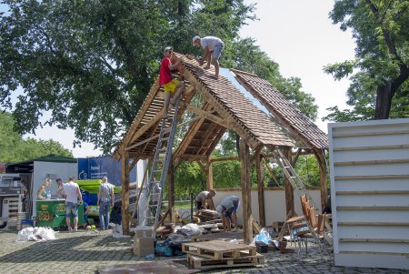 Возле Воронцовского дворца обосновались дизайнеры и архитекторы