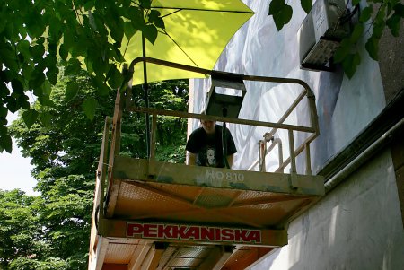 На стене одесской пятиэтажки появилась огромная картина