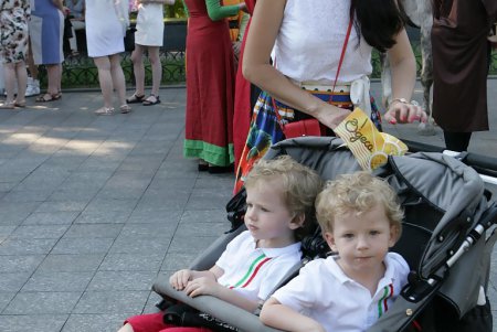 По Приморскому бульвару прошел парад одесских фестивалей