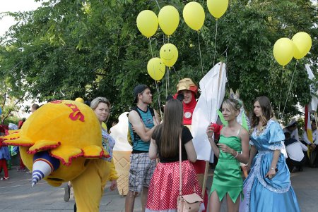 По Приморскому бульвару прошел парад одесских фестивалей