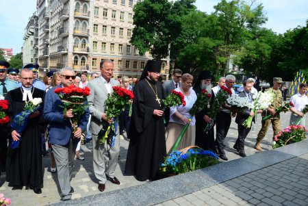 Одесса отмечает День Конституции Украины