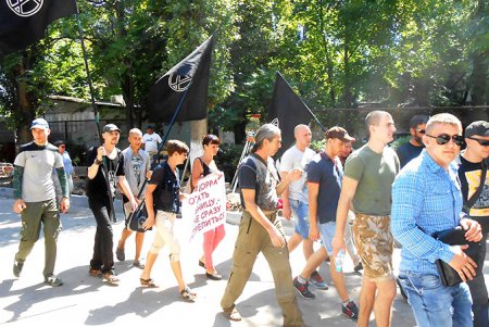Нечестный застройщик: одесситы провели акцию против Аднана Кивана