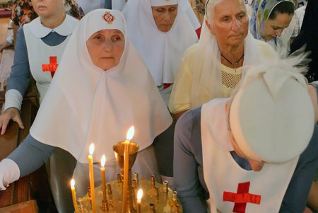 Божественная литургия в Свято-Успенском кафедральном соборе (фоторепортаж)