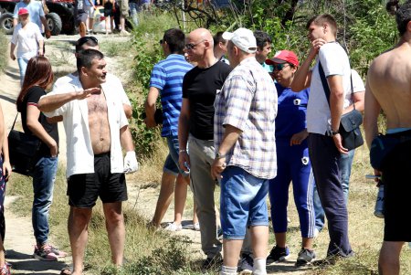 В будущем мотовелоэкстремальном парке устроили субботник (фоторепортаж)