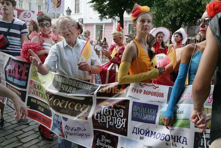 С Одесской опереттой — по улицам Одессы(фоторепортаж)