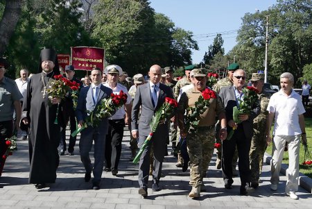 Одесса отмечает 75-ю годовщину начала  своей героической обороны (фоторепортаж)
