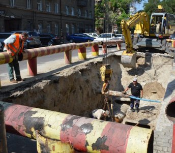 В Одессе подготовка к отопительному сезону подходит к завершению (фото)