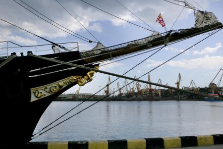 На борту «Палинуро» (фоторепортаж)