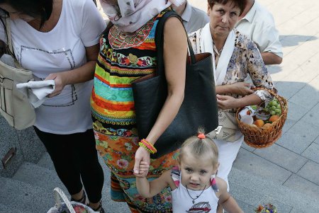 Одесситы празднуют Яблочный Спас (фоторепортаж)