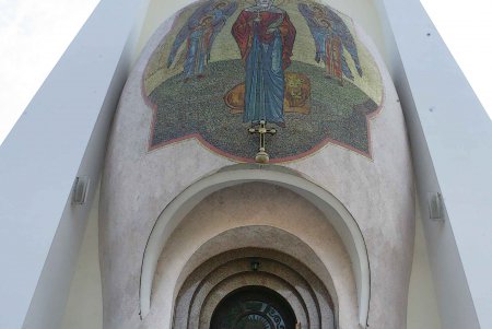 Одесситы празднуют Яблочный Спас (фоторепортаж)