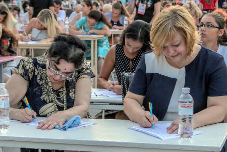 Одесситы написали диктант на украинском языке