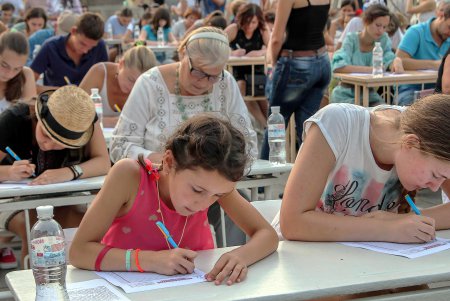 Одесситы написали диктант на украинском языке