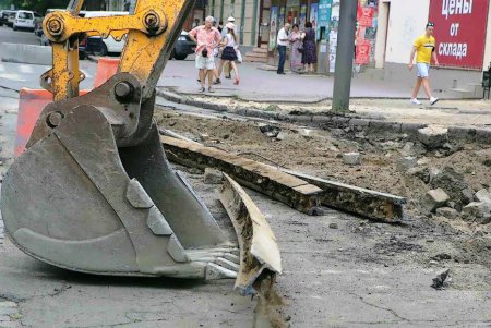 Реконструкция Тираспольской площади (фоторепортаж)