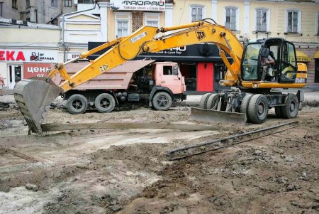 Реконструкция Тираспольской площади (фоторепортаж)