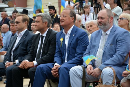 День Независимости на Театральной площади Одессы (фоторепортаж)