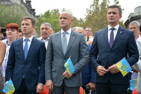 День Независимости на Театральной площади Одессы (фоторепортаж)