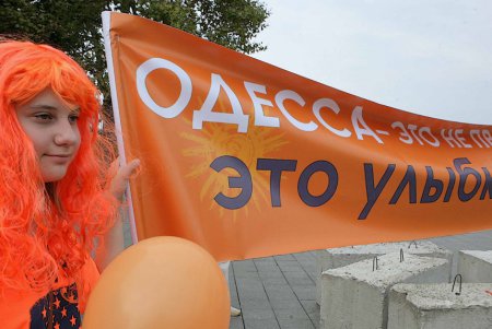 Вчера Одесса значительно порыжела не только от солнца (фоторепортаж)