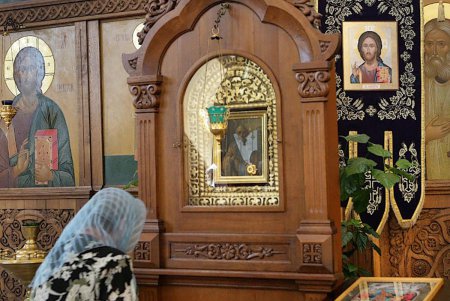 30 лет со дня скорбной даты: в Одессе поминали погибших на пароходе «Адмирал Нахимов» (фоторепортаж)