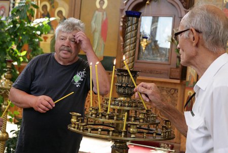 30 лет со дня скорбной даты: в Одессе поминали погибших на пароходе «Адмирал Нахимов» (фоторепортаж)