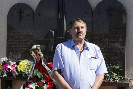 30 лет со дня скорбной даты: в Одессе поминали погибших на пароходе «Адмирал Нахимов» (фоторепортаж)