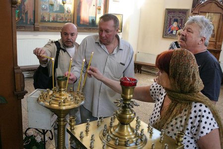 30 лет со дня скорбной даты: в Одессе поминали погибших на пароходе «Адмирал Нахимов» (фоторепортаж)