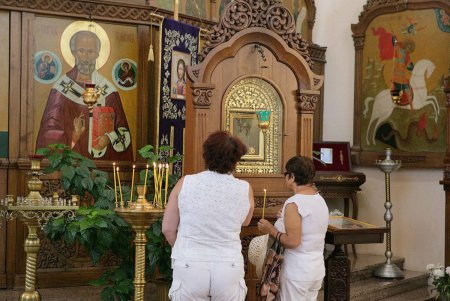 30 лет со дня скорбной даты: в Одессе поминали погибших на пароходе «Адмирал Нахимов» (фоторепортаж)