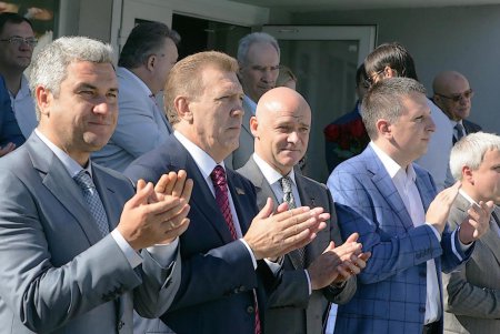 День знаний отметили в Юридической академии (фоторепортаж)