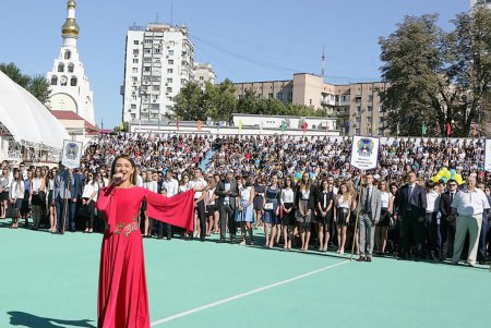 День знаний отметили в Юридической академии (фоторепортаж)
