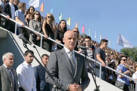 День знаний отметили в Юридической академии (фоторепортаж)