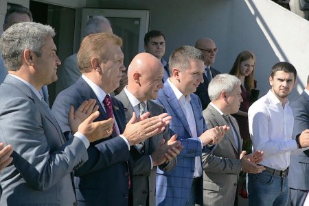 День знаний отметили в Юридической академии (фоторепортаж)