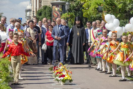 Аллея  одесских звезд заискрилась новыми именами (фото)