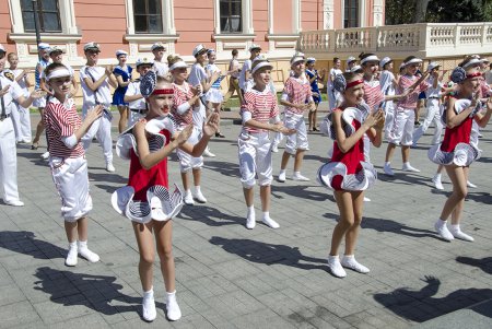Аллея  одесских звезд заискрилась новыми именами (фото)