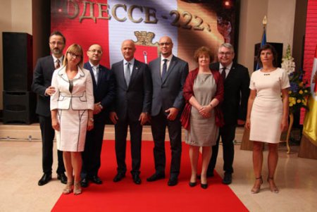 Геннадий Труханов провел прием по случаю Дня Рождения Одессы (фоторепортаж)