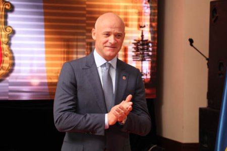 Геннадий Труханов провел прием по случаю Дня Рождения Одессы (фоторепортаж)