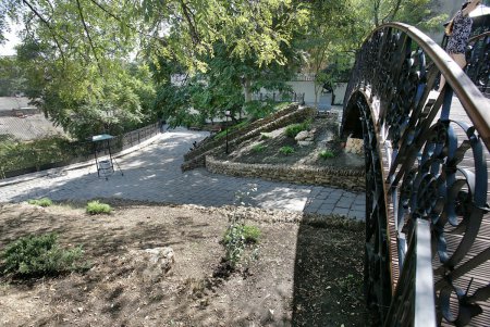 Уголок Старой Одессы уже восстановлен в былой красе (фоторепортаж)
