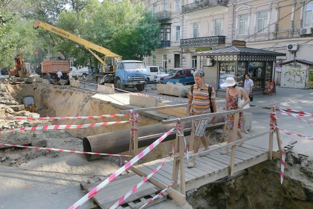 Базарная ждет реконструкцию сетей (фоторепортаж)