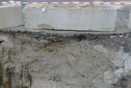 Базарная ждет реконструкцию сетей (фоторепортаж)