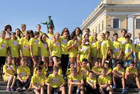 По Потемкинской лестнице — вверх. Как это делалось в Одессе (фоторепортаж)