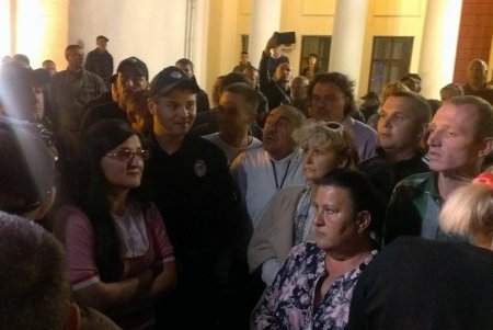 Конфликт: на Думской площади возрождают «Антитрухановский майдан» (фото)