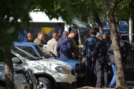 Полиция отпустила подозрительный автобус с улицы Маразлиевской (фото)