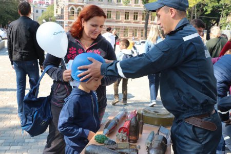 «Город профессий» собирает будущие профессиональные кадры (фото)