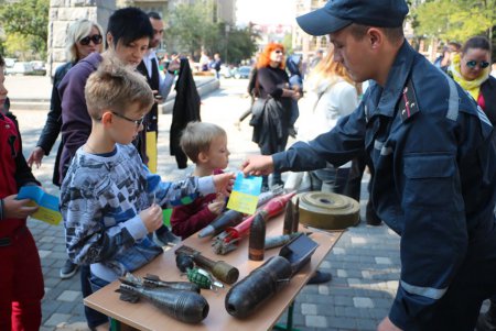 «Город профессий» собирает будущие профессиональные кадры (фото)