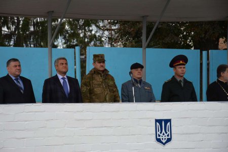 Первая партия новобранцев из Одесской области отправилась в войска (фото)
