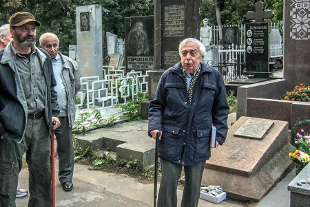 Возвращенные имена истории Одессы (фоторепортаж)